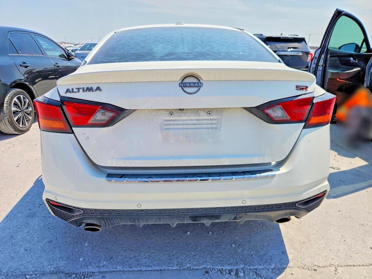 2023 Nissan Altima Sr - Фото 6