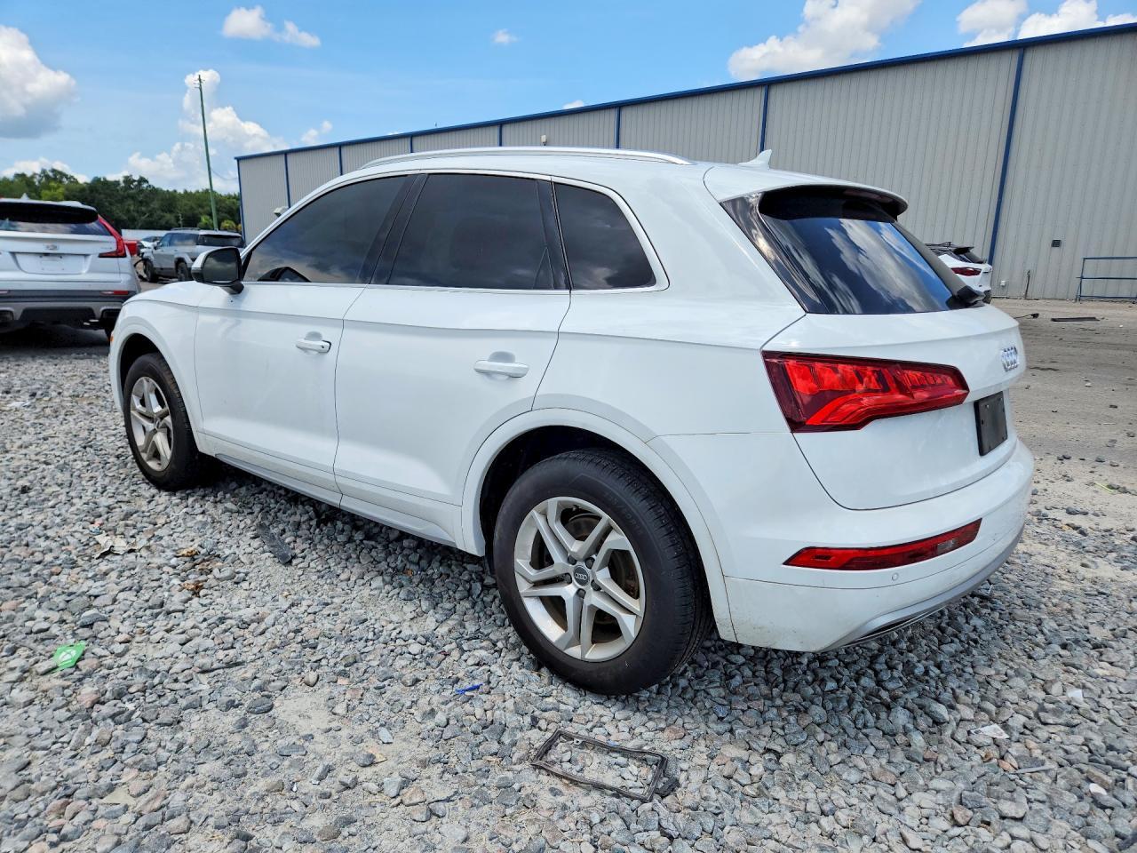 2018 Audi Q5 Premium Plus - Фото 2
