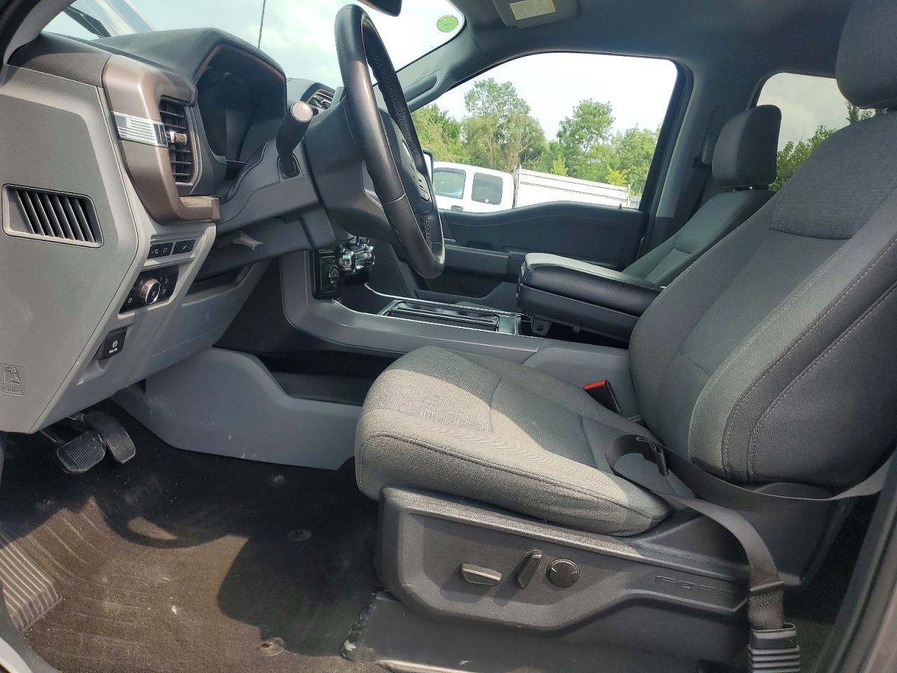 2024 Ford F150 Xlt - Фото 7