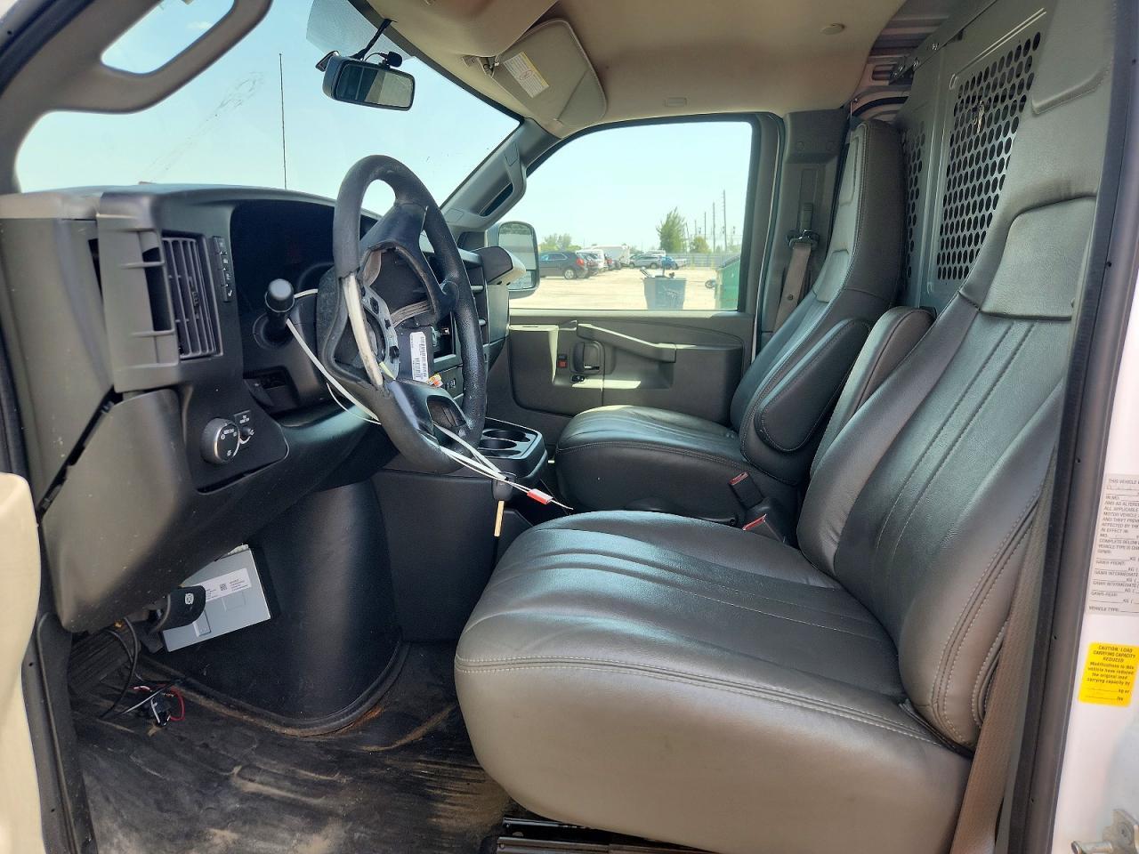 2024 Chevrolet Express G2500 - Image 7