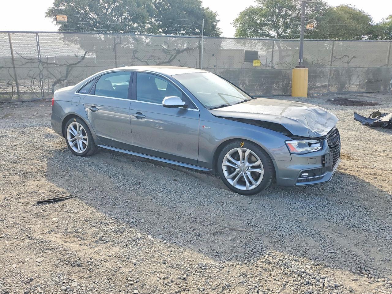 2014 Audi S4 Premium Plus - Фото 4