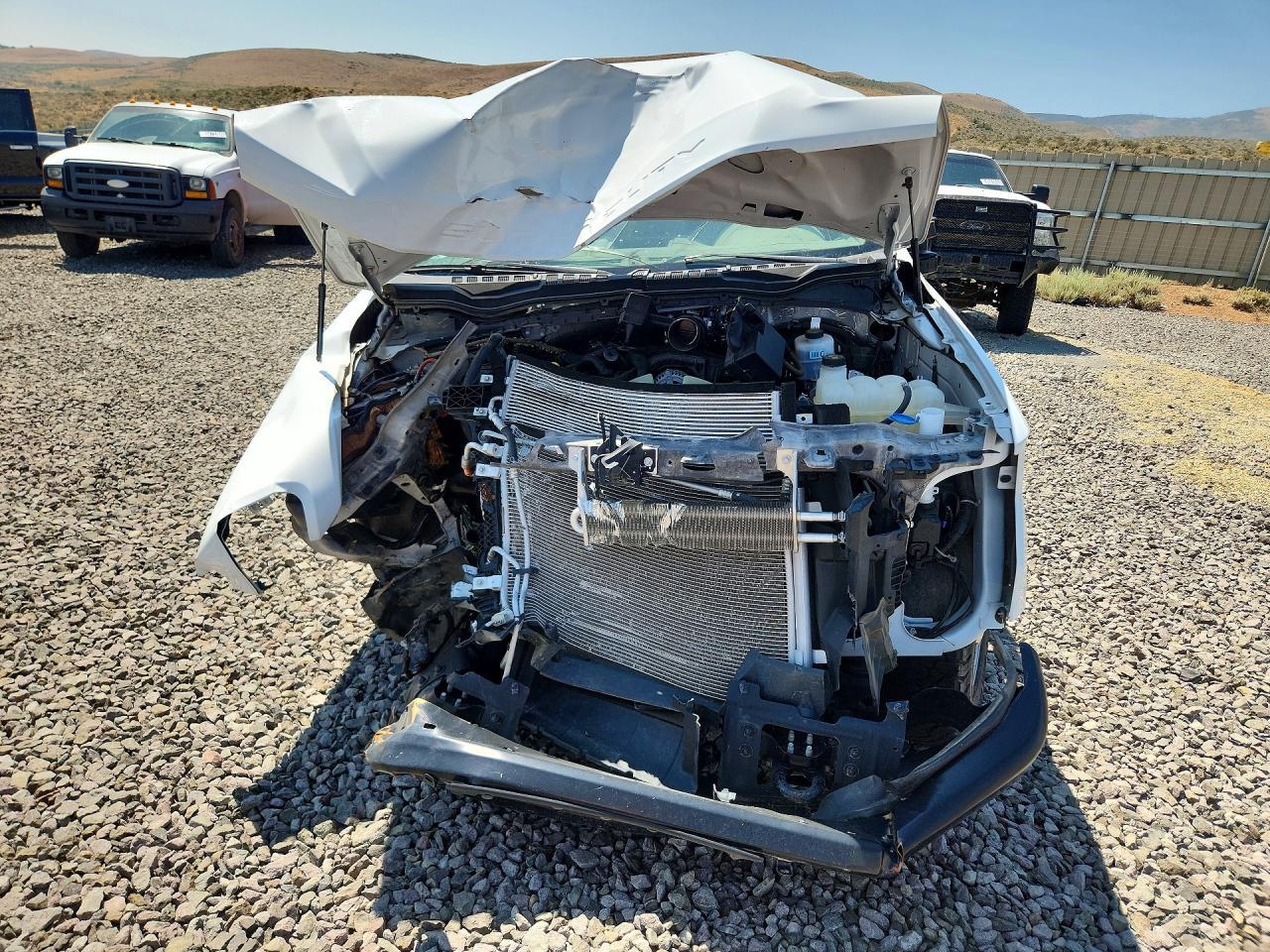 2022 Ford F250 Sd 2Wd V8 Ffv Reg Cab 6.2L Xl Utility / Service Body - Image 5