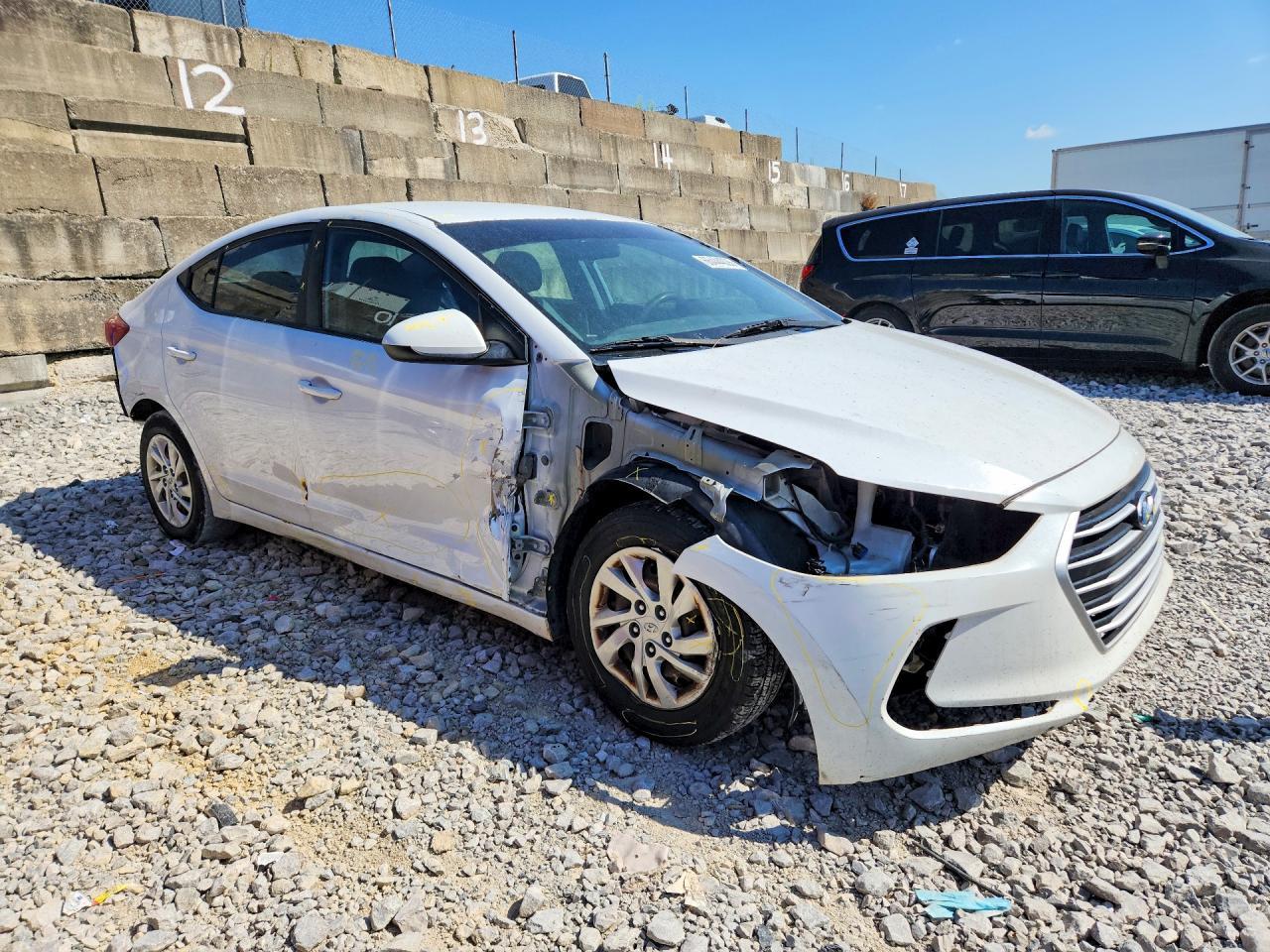 2017 Hyundai Elantra Se - Image 4