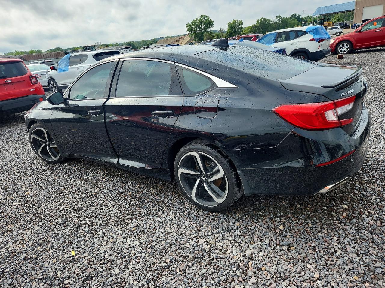 2021 Honda Accord Sport Special Edition - Image 2