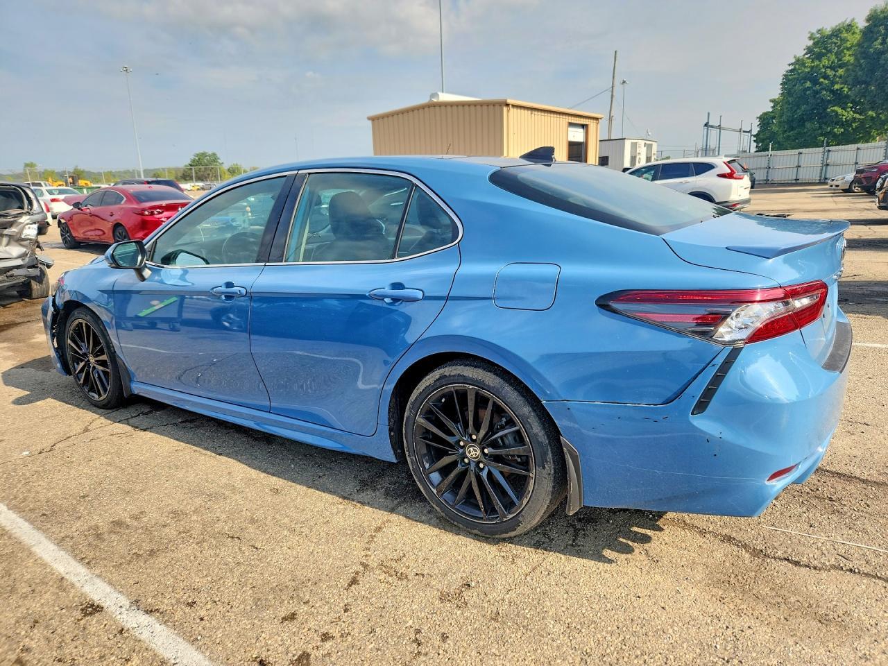 2023 Toyota Camry Xse - Фото 2