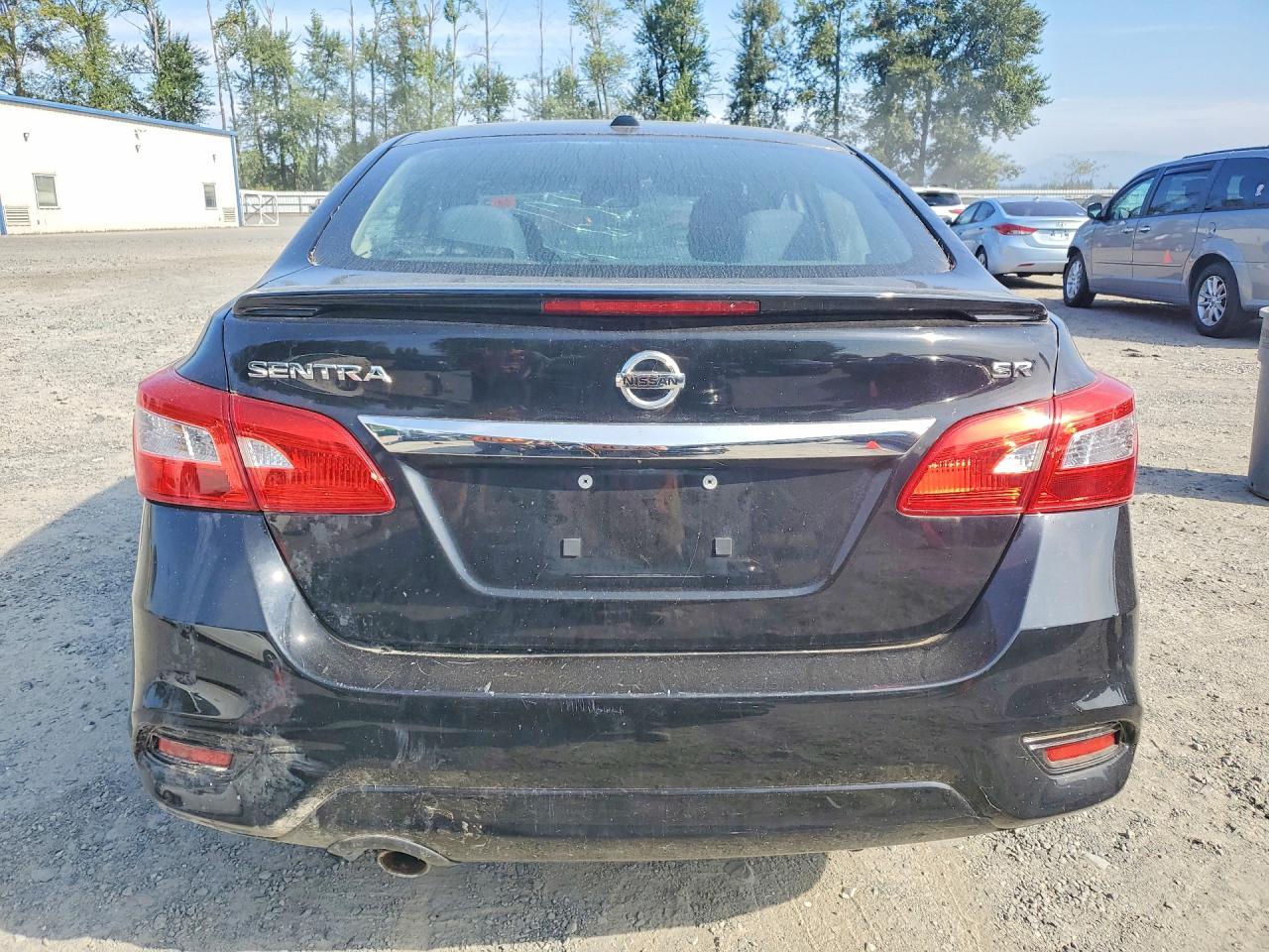 2019 Nissan Sentra Sr - Фото 6