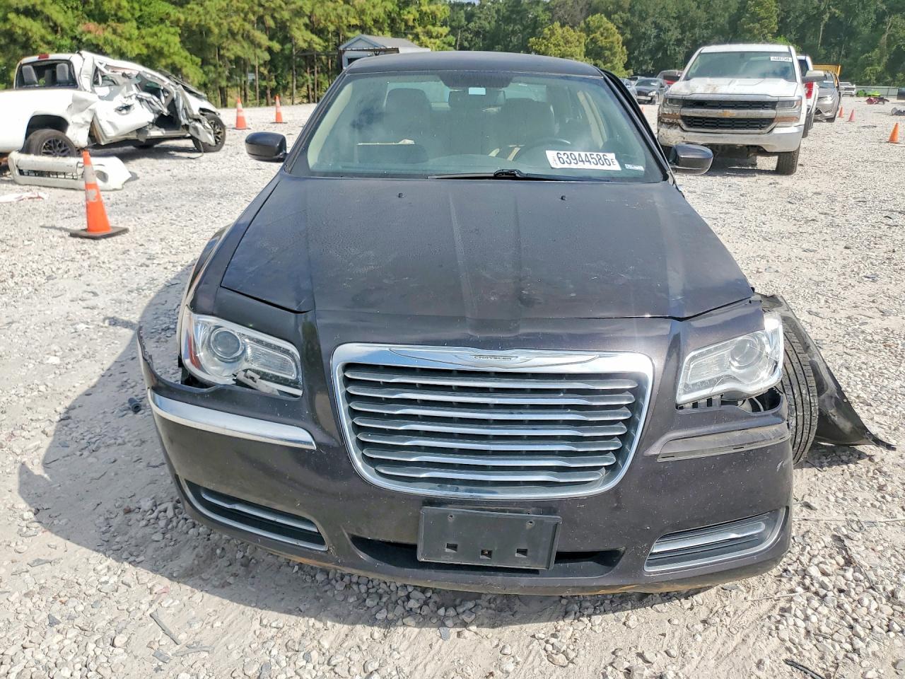 2013 Chrysler 300 - Фото 5