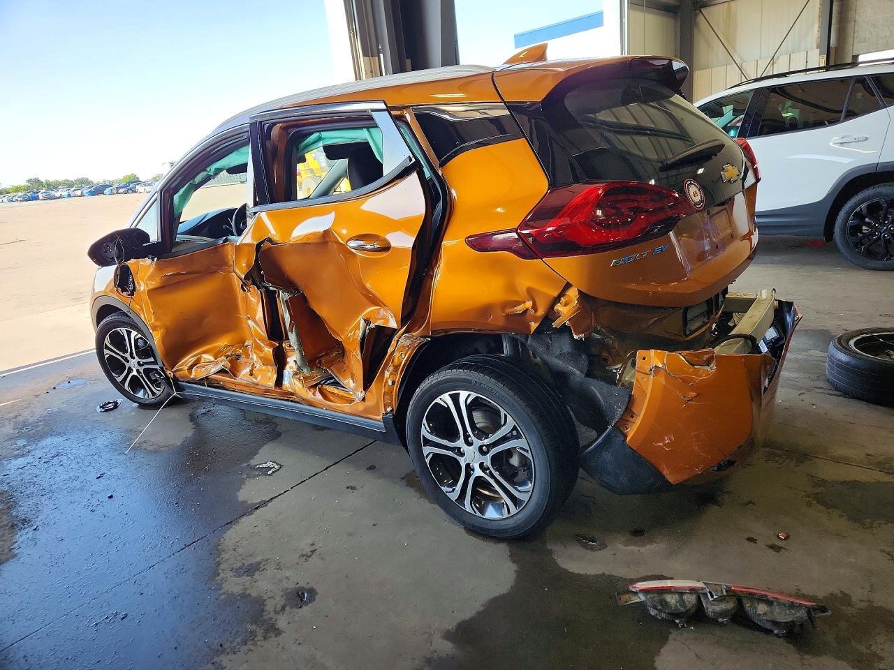 2017 Chevrolet Bolt Ev Premier - Image 2