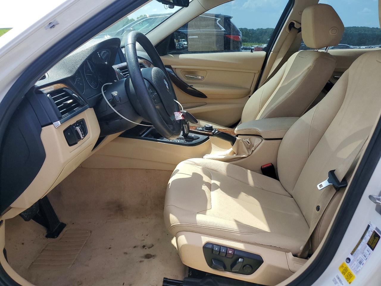 2015 BMW 320 I - Фото 7