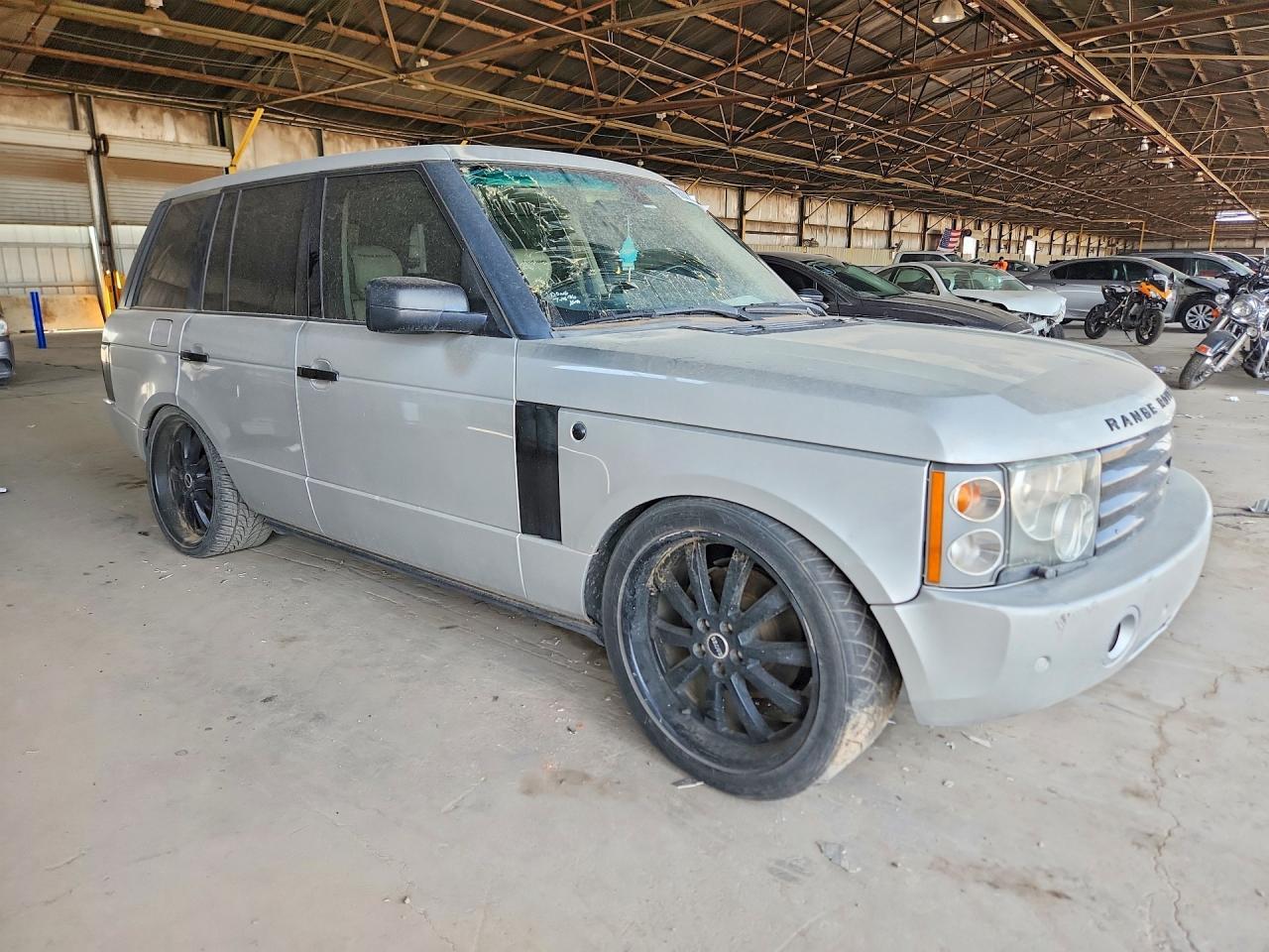 2005 Land Rover Range Rover Hse - Image 4