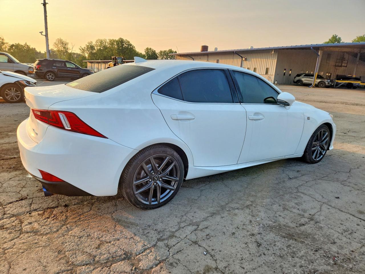 2014 Lexus Is 350 - Image 3