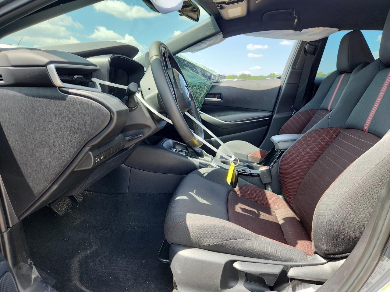 2025 Toyota Corolla Se - Image 7