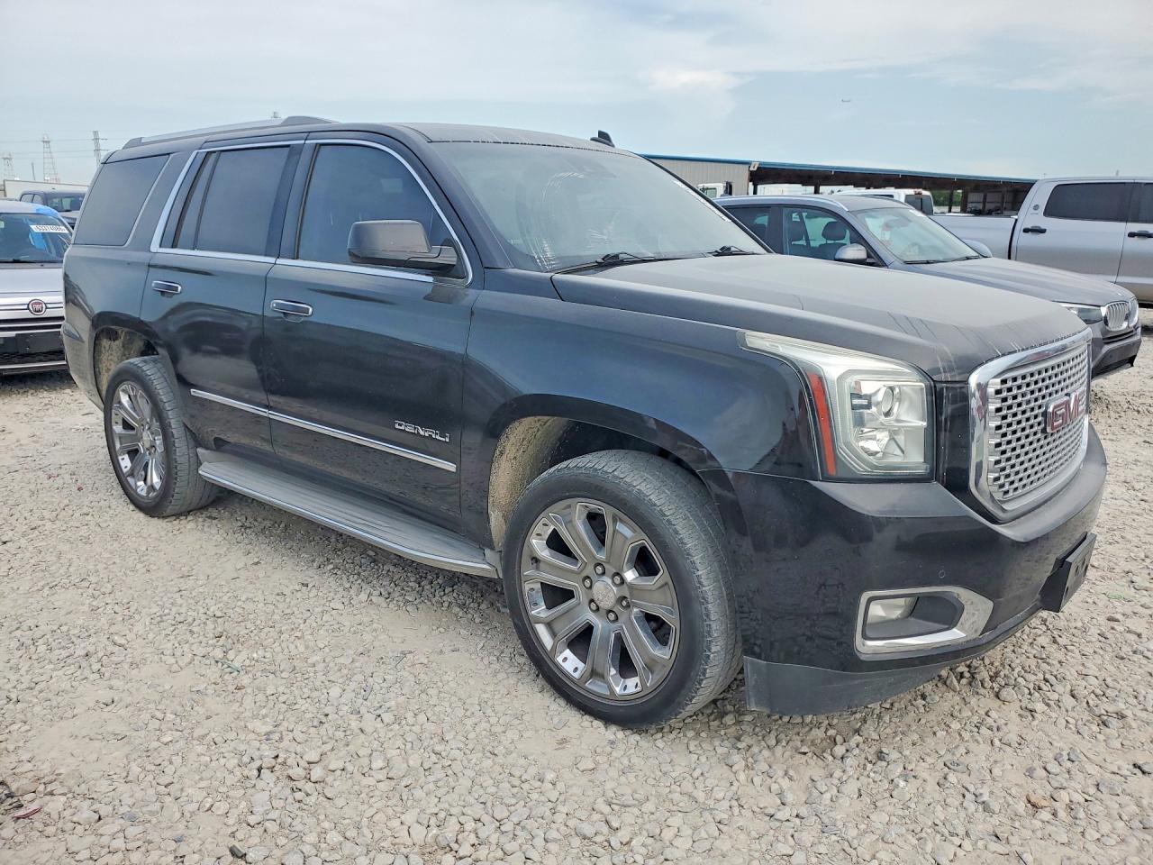 2015 GMC Yukon Denali - Фото 4