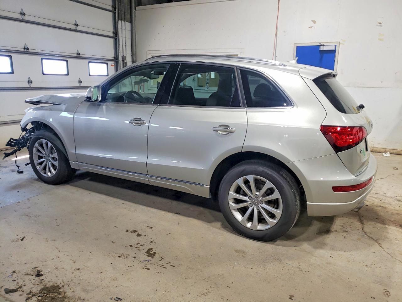 2015 Audi Q5 Premium Plus - Image 2