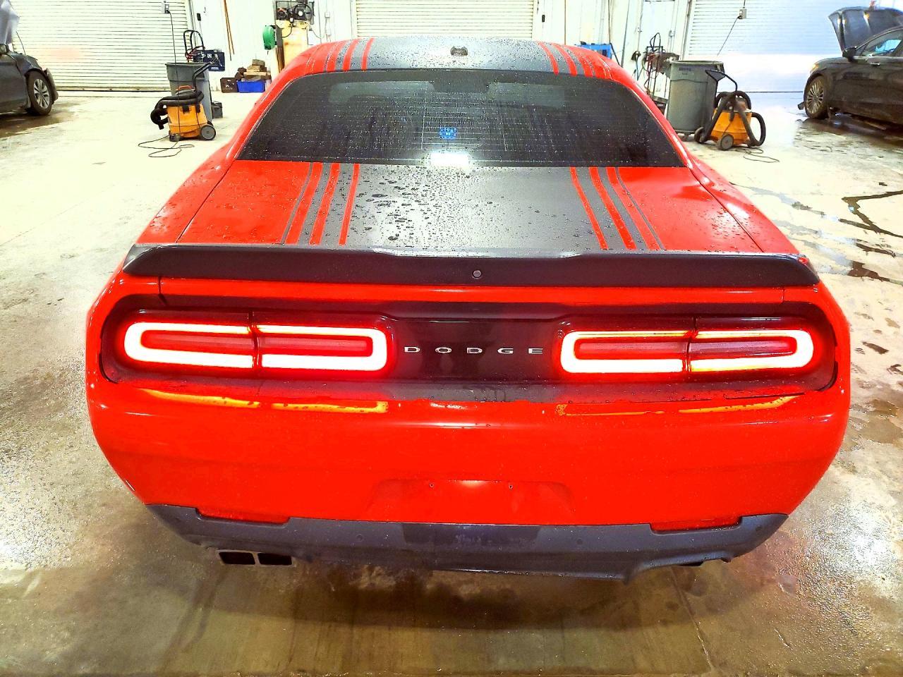 2015 Dodge Challenger Sxt - Фото 6