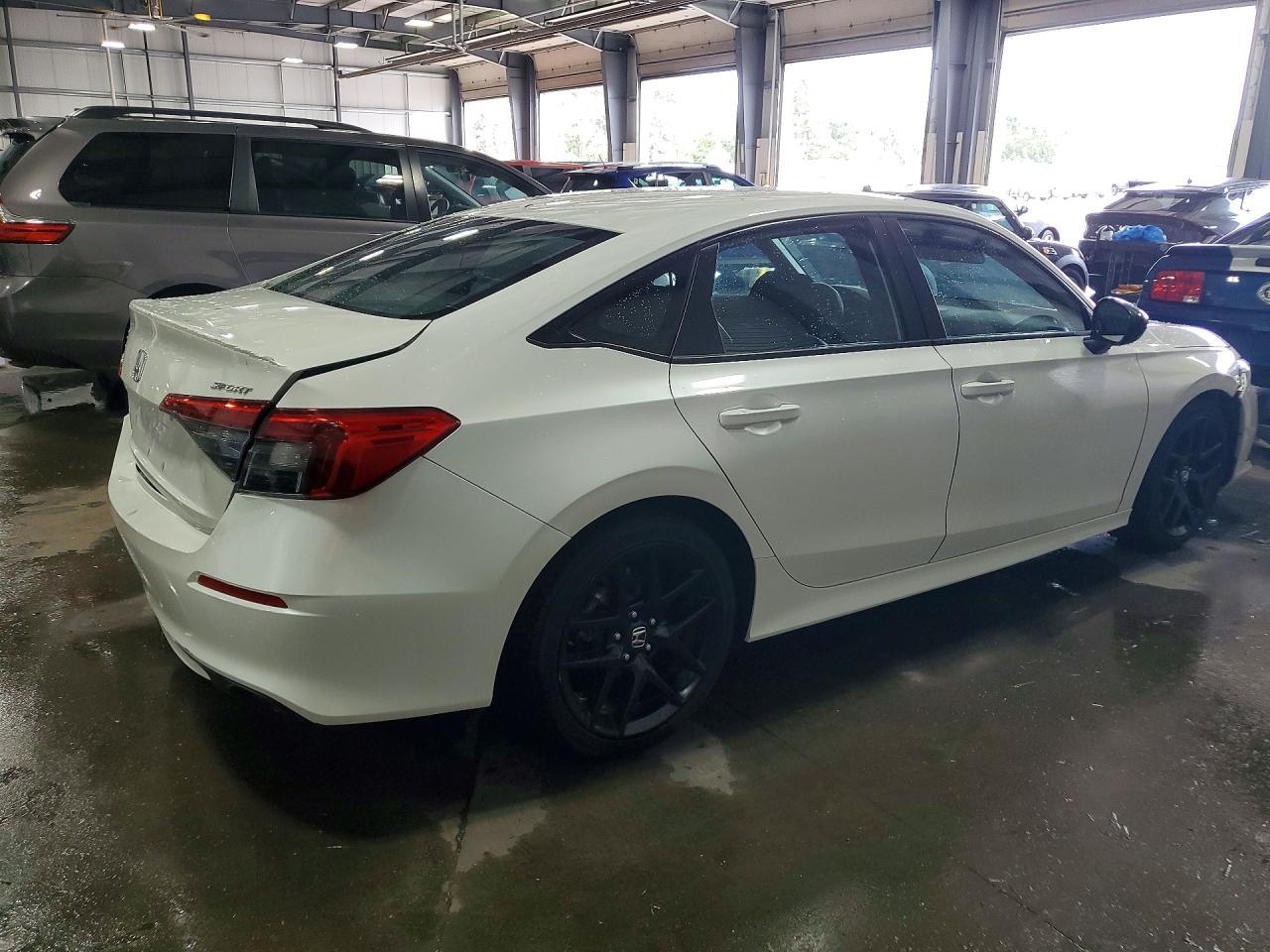 2024 Honda Civic Sport - Image 3