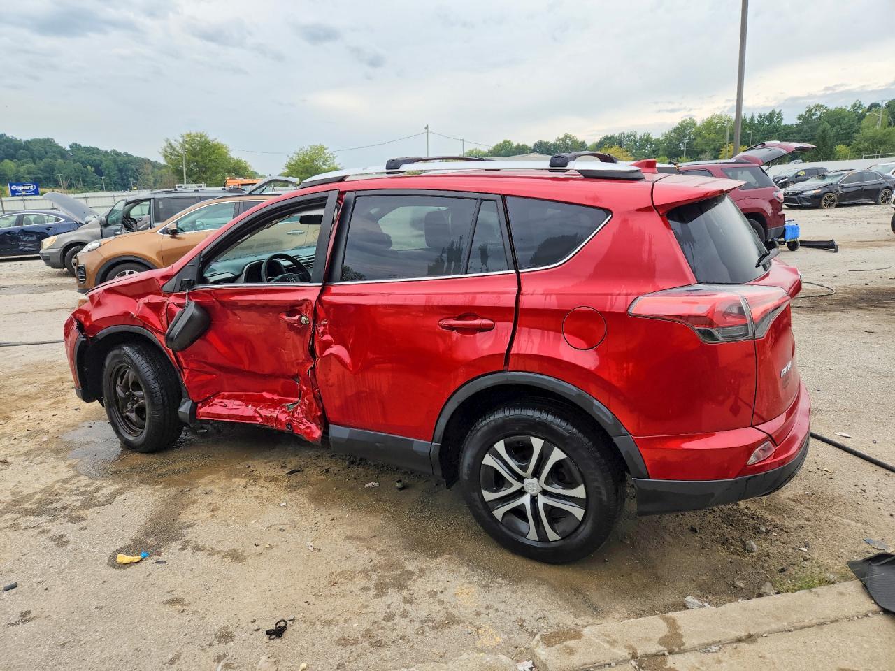 2016 Toyota Rav4 Le - Image 2