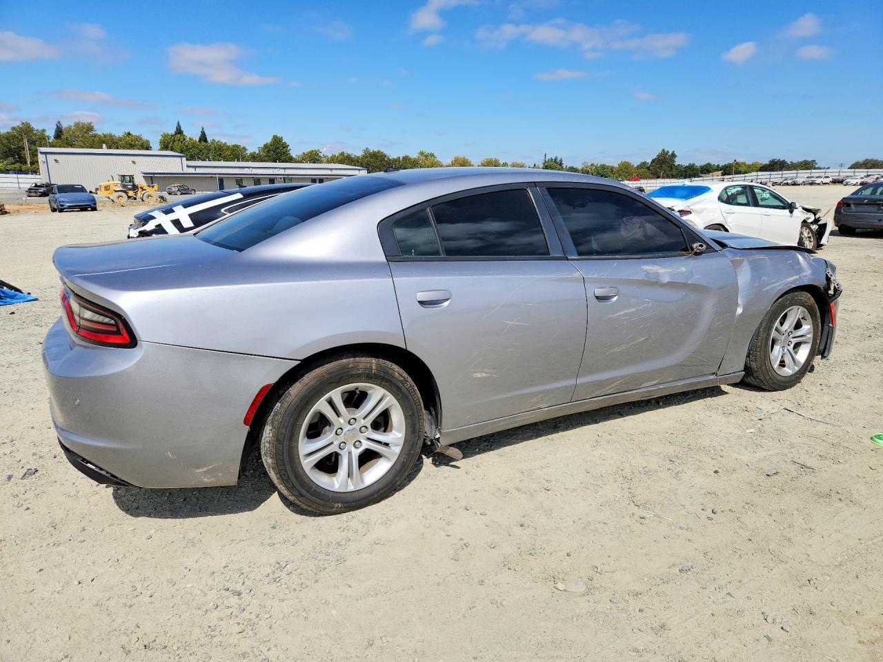 2016 Dodge Charger Se - Фото 3