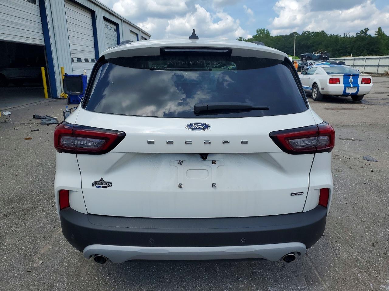 2024 Ford Escape - Фото 6