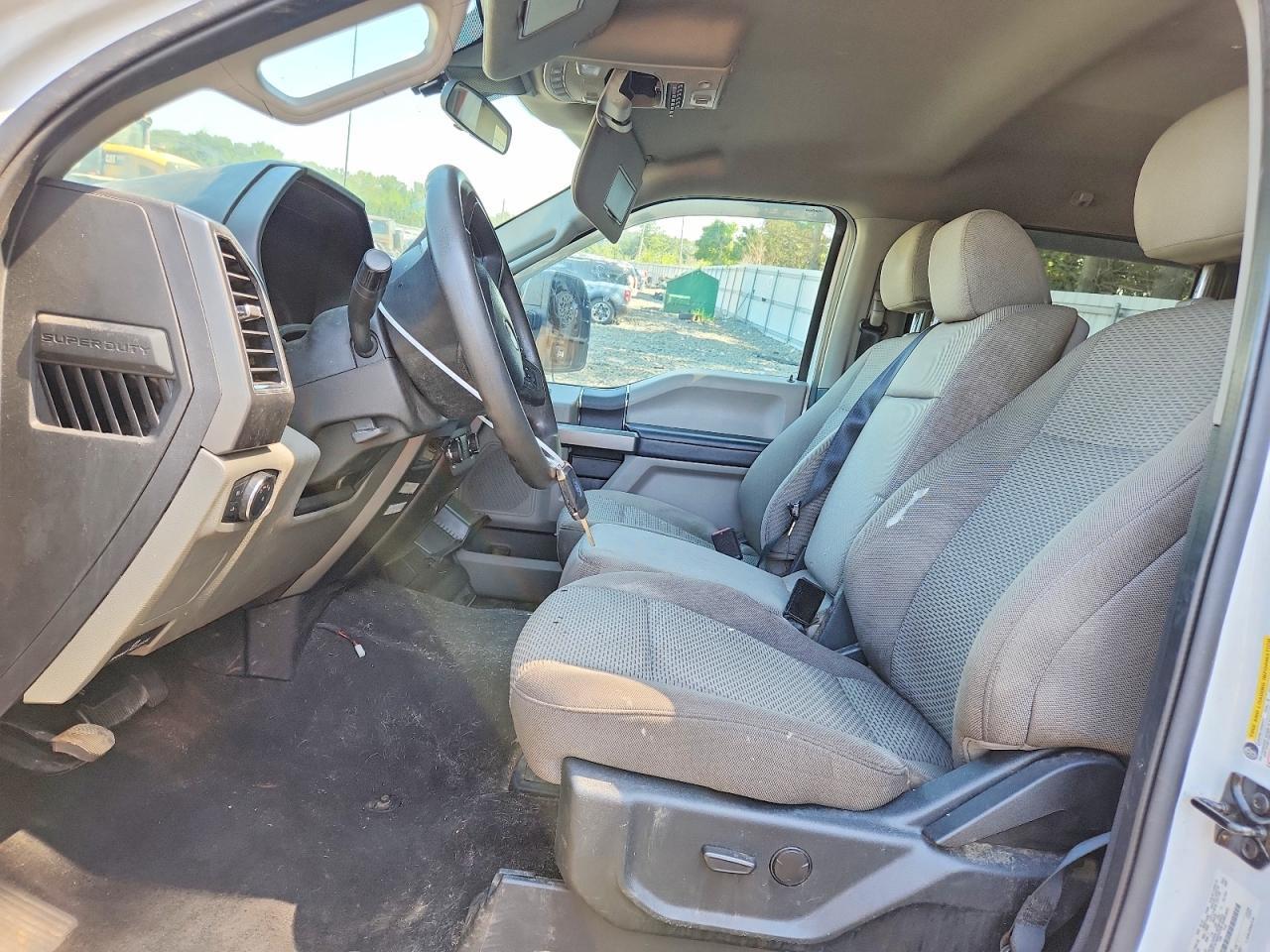 2021 Ford F250 Super Duty - Фото 7