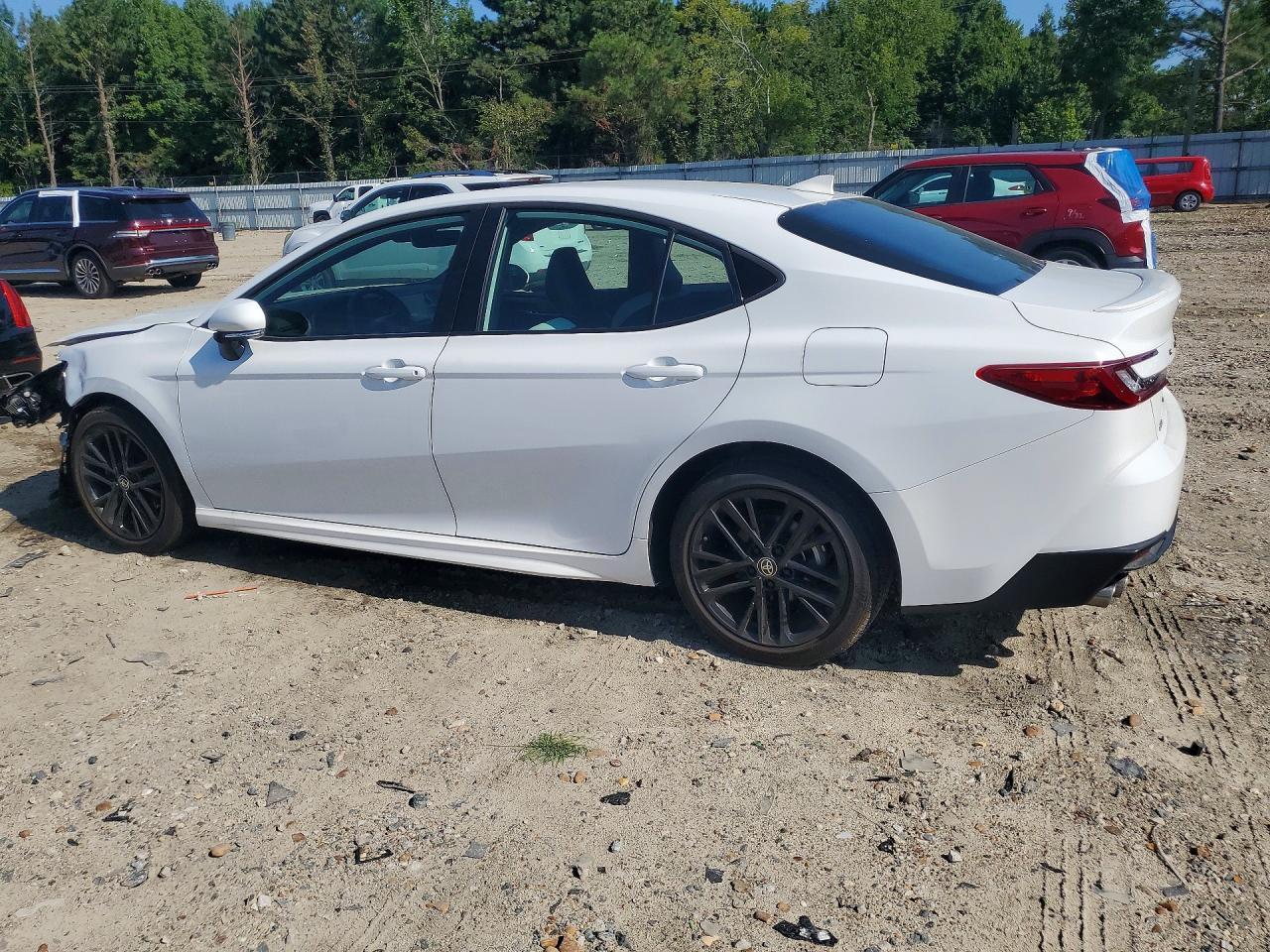 2025 Toyota Camry Se - Image 2