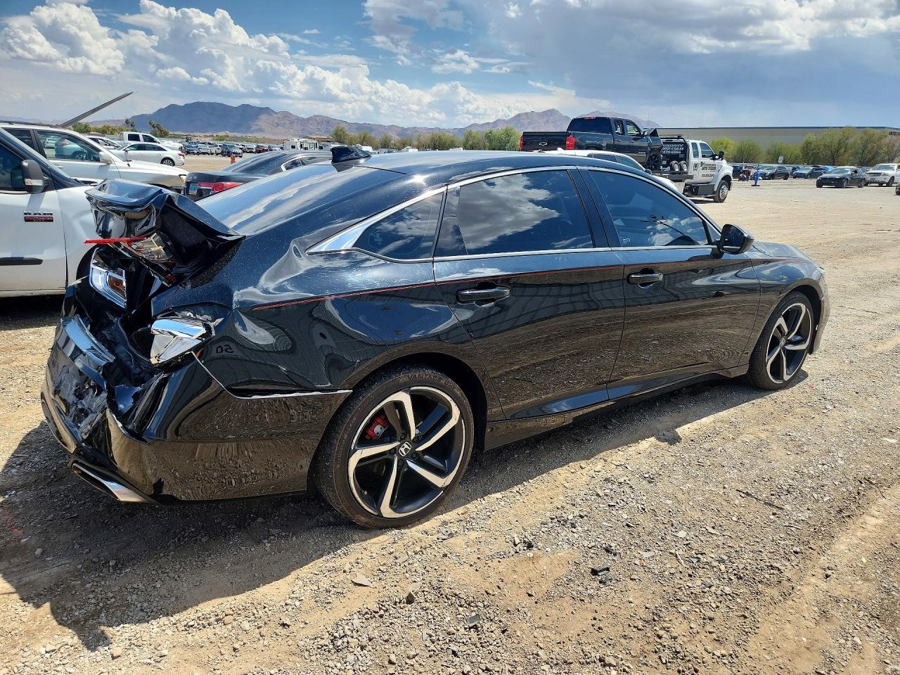 2020 Honda Accord Sport - Image 3