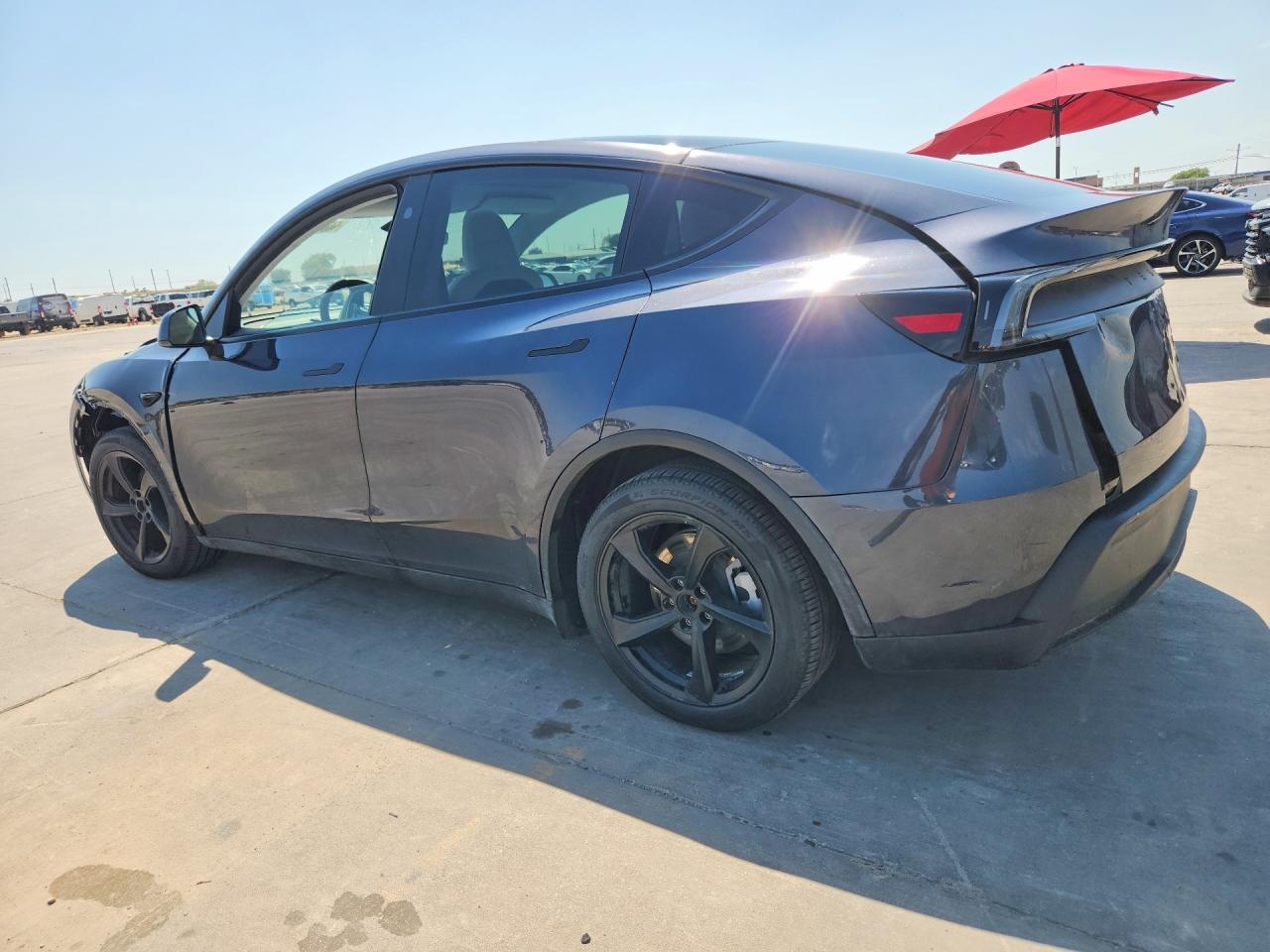 2026 Tesl Model 3 - Фото 2