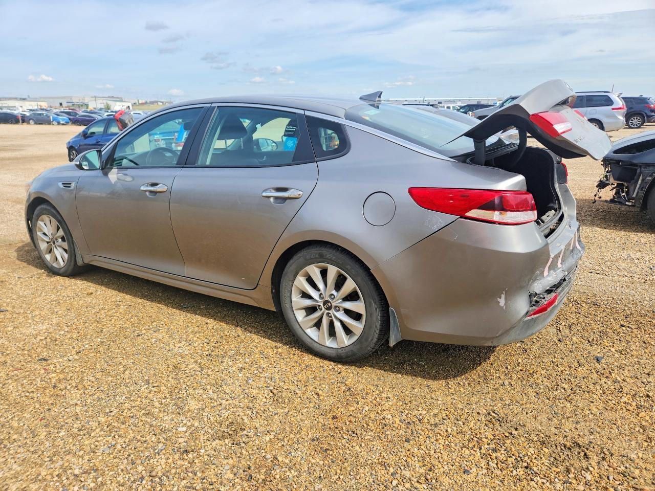 2018 Kia Optima Lx - Фото 2