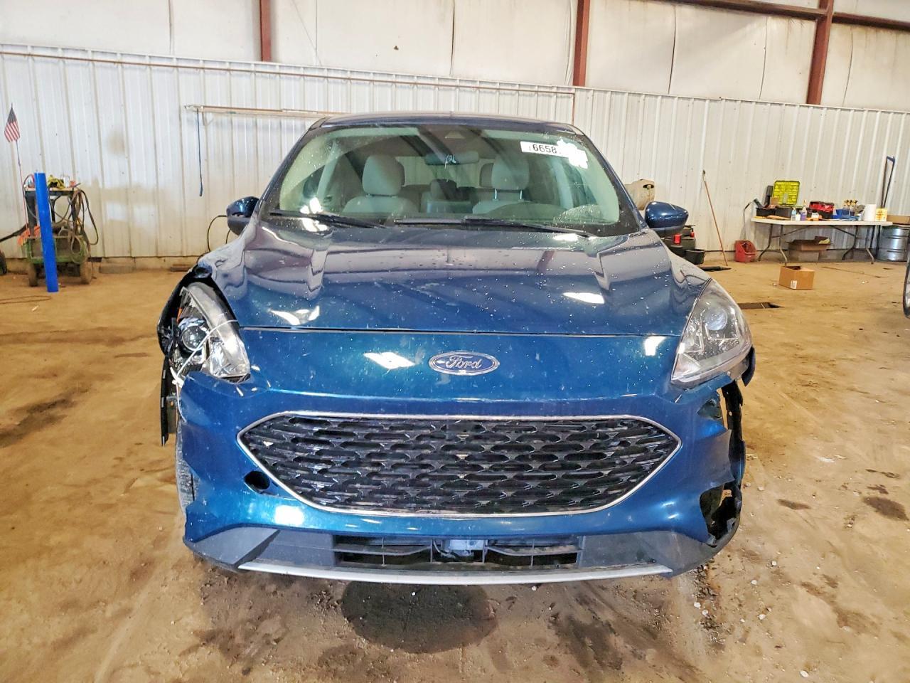 2020 Ford Escape Se - Фото 5