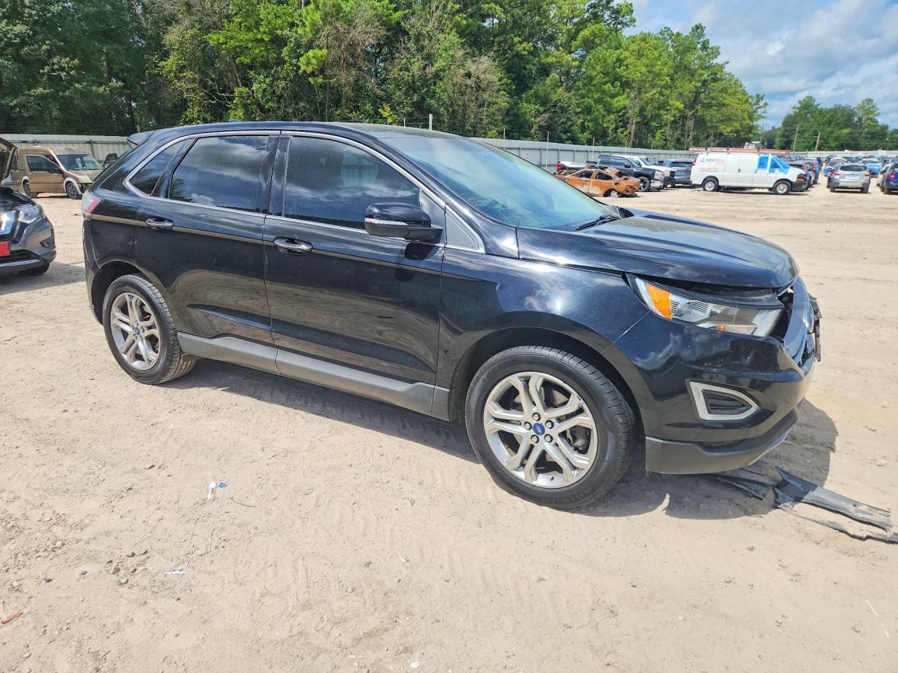 2017 Ford Edge Titanium - Фото 4