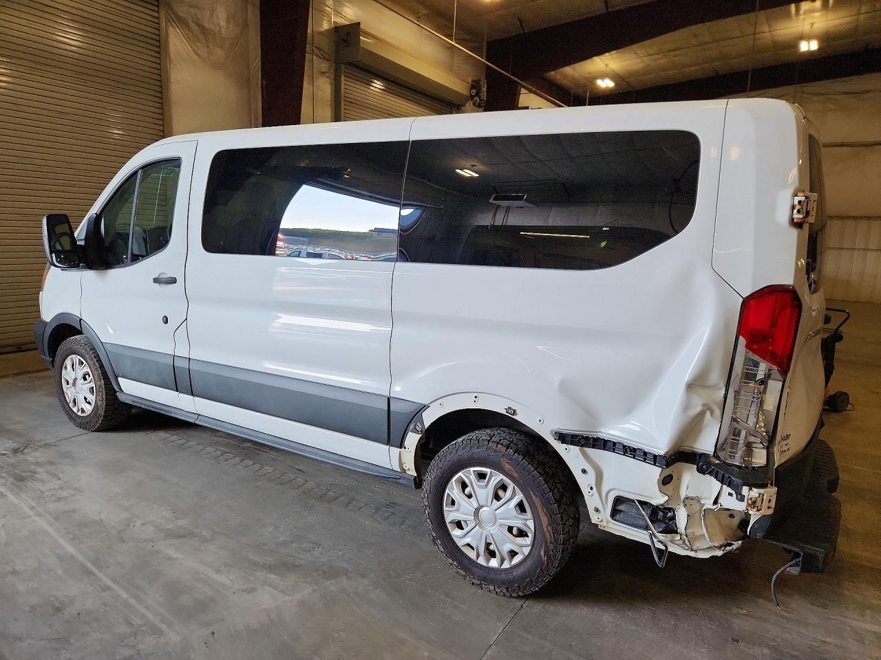 2016 Ford Transit T-150 - Фото 2