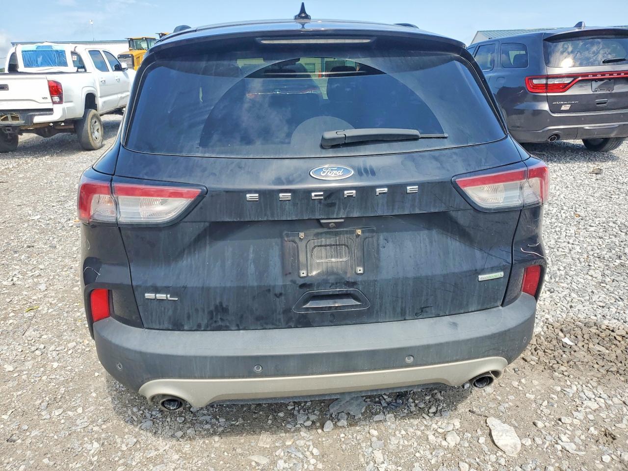 2020 Ford Escape Sel - Фото 6