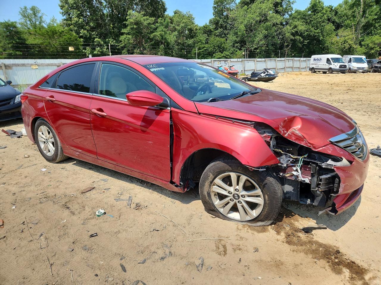 2013 Hyundai Sonata Gls - Image 4