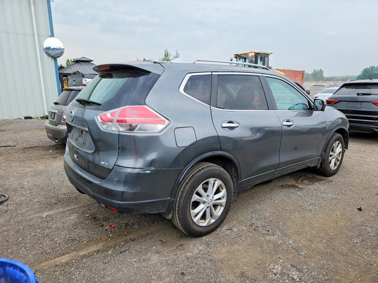 2016 Nissan Rogue S - Image 3
