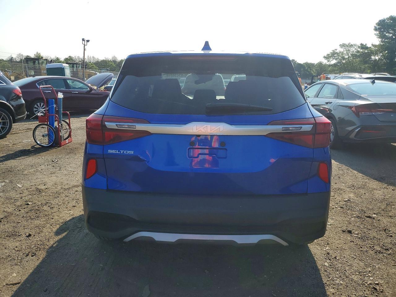 2023 Kia Seltos Lx - Фото 6