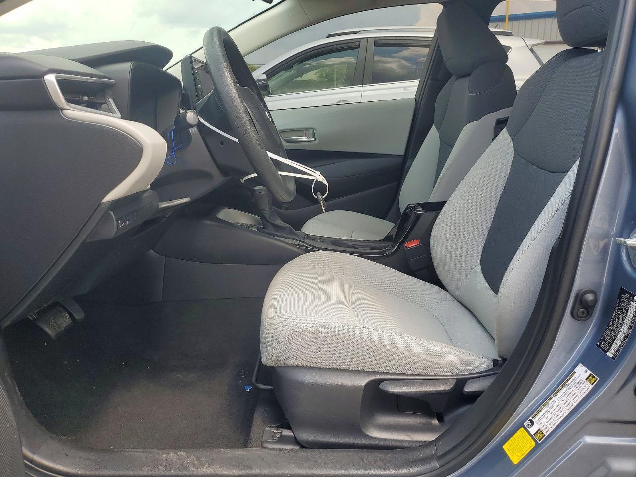 2020 Toyota Corolla L - Image 7