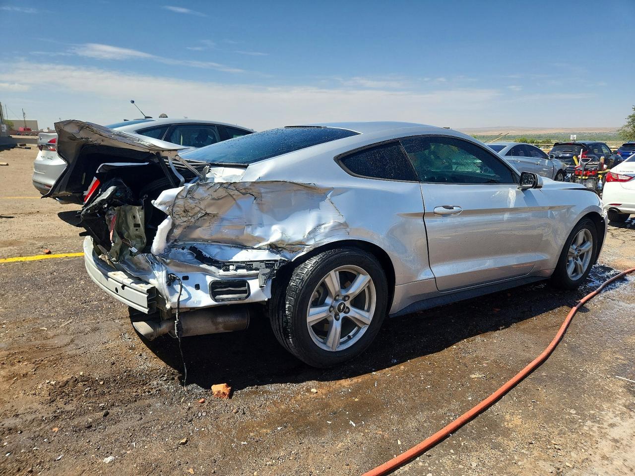 2016 Ford Mustang - Фото 3