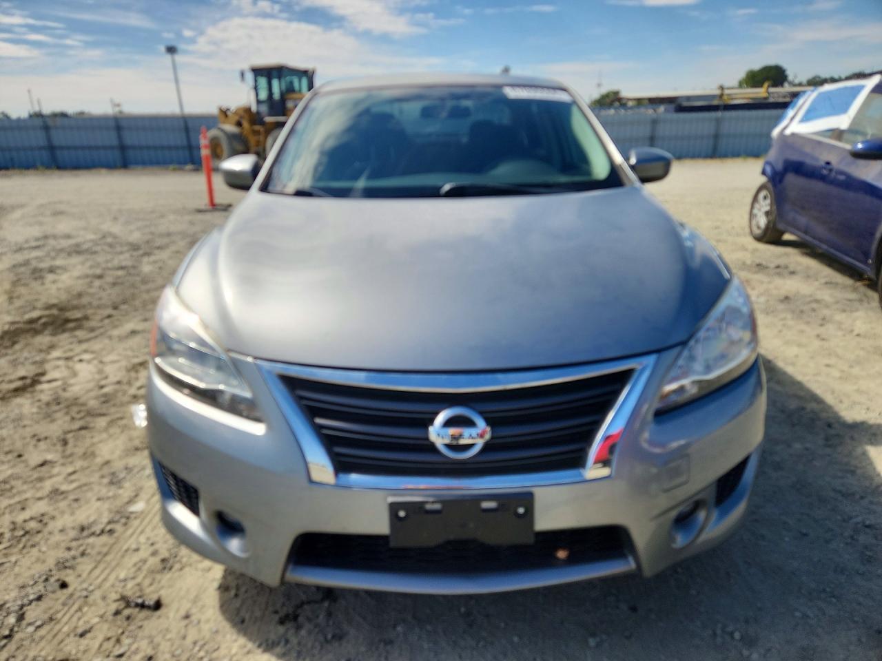 2013 Nissan Sentra S - Фото 5