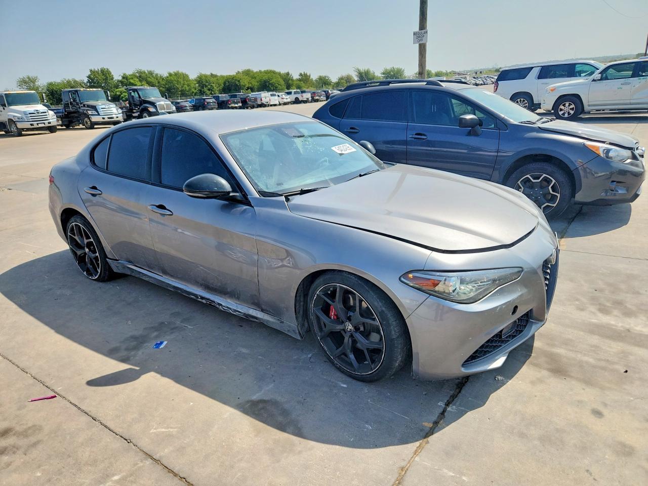 2020 Alfa Romeo Giulia - Фото 4