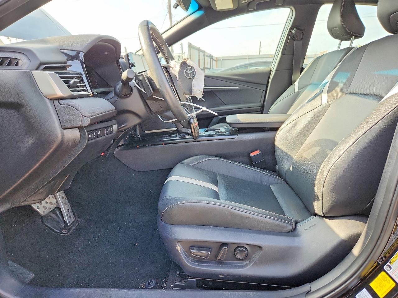 2025 Toyota Camry Se - Фото 7