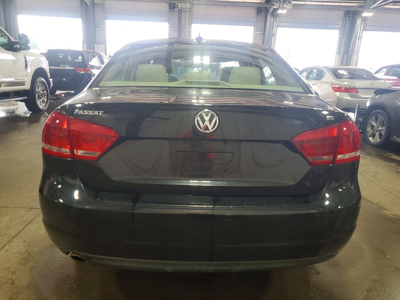 2013 Volkswagen Passat Se - Фото 6