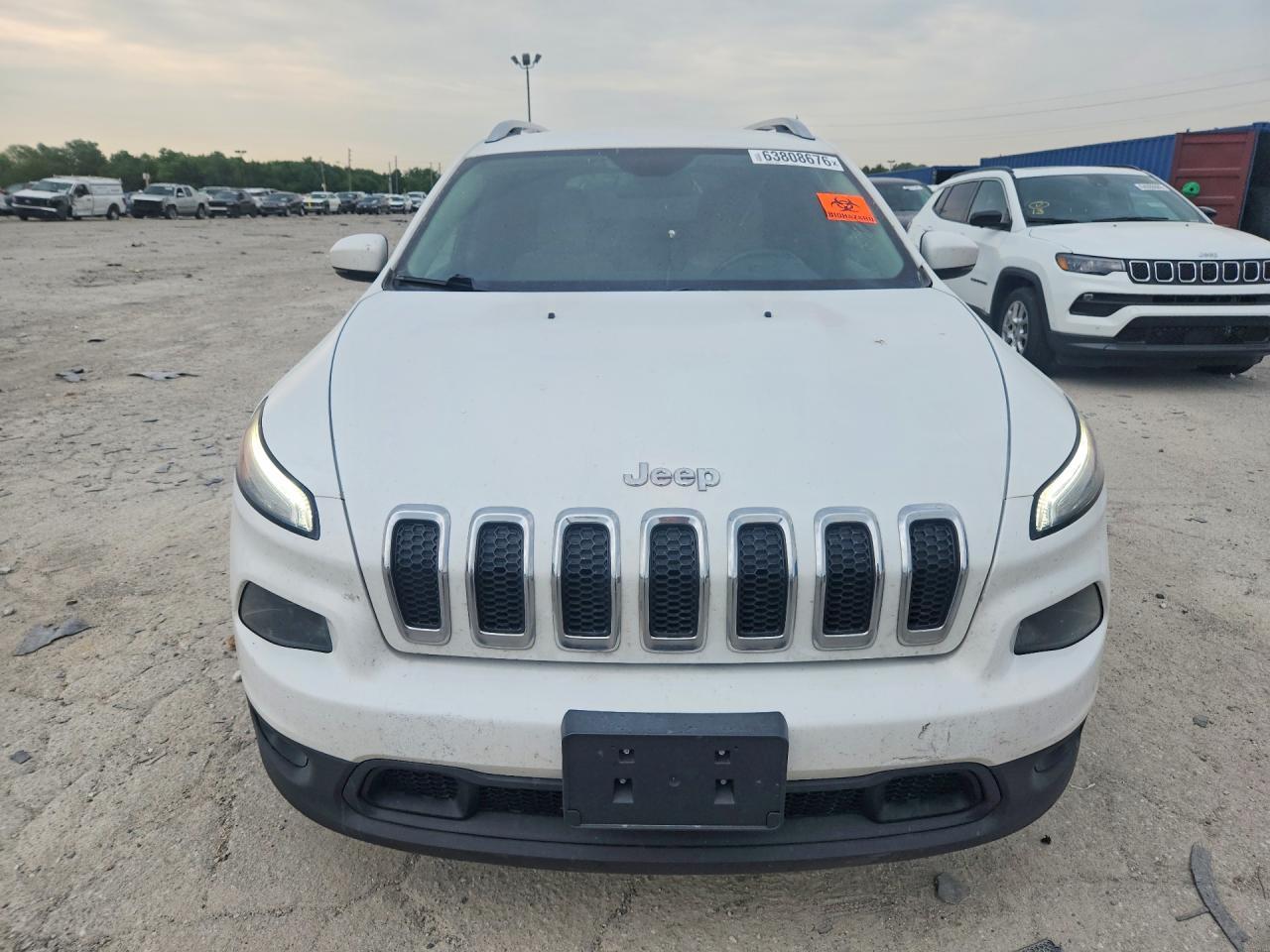 2016 Jeep Cherokee Latitude - Фото 5