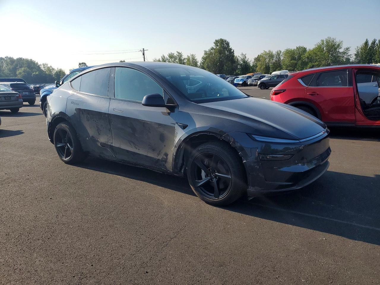 2026 Tesla Model Y - Image 4