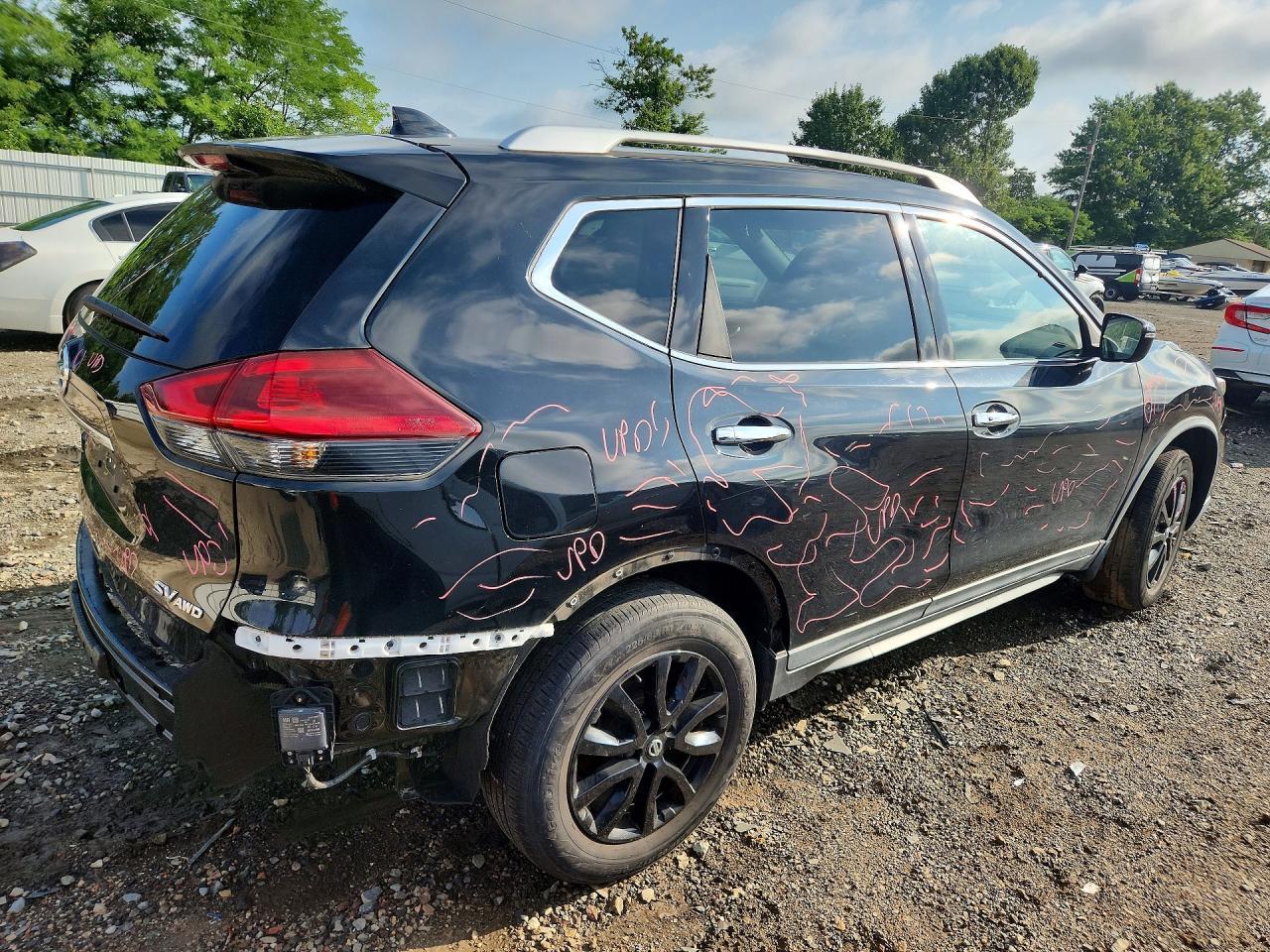 2020 Nissan Rogue Sv - Image 3