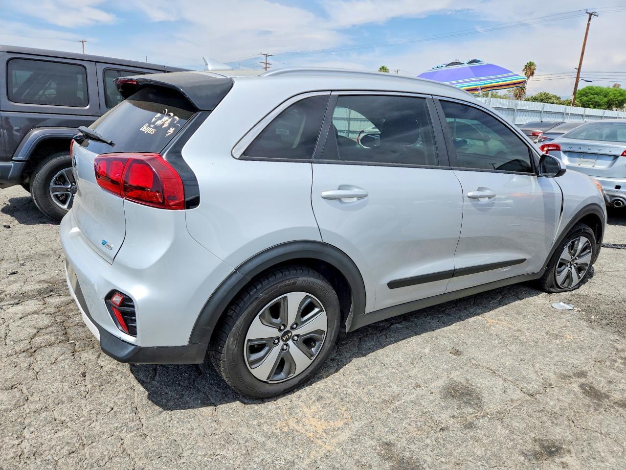 2020 Kia Niro - Фото 3