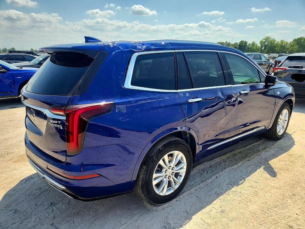2024 Cadillac Xt6 Luxury - Image 5