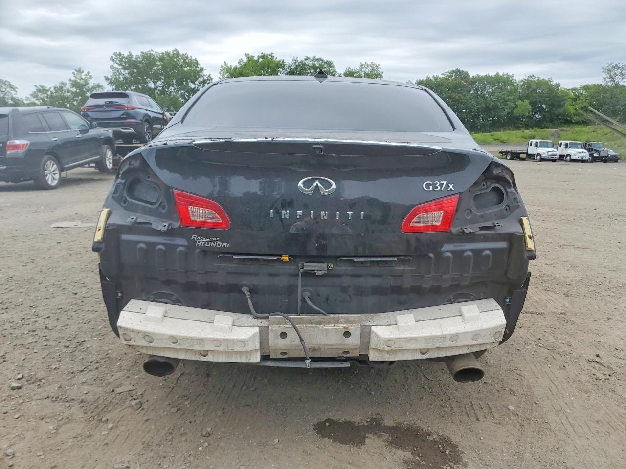 2012 Infiniti G37 Sedan X - Image 6