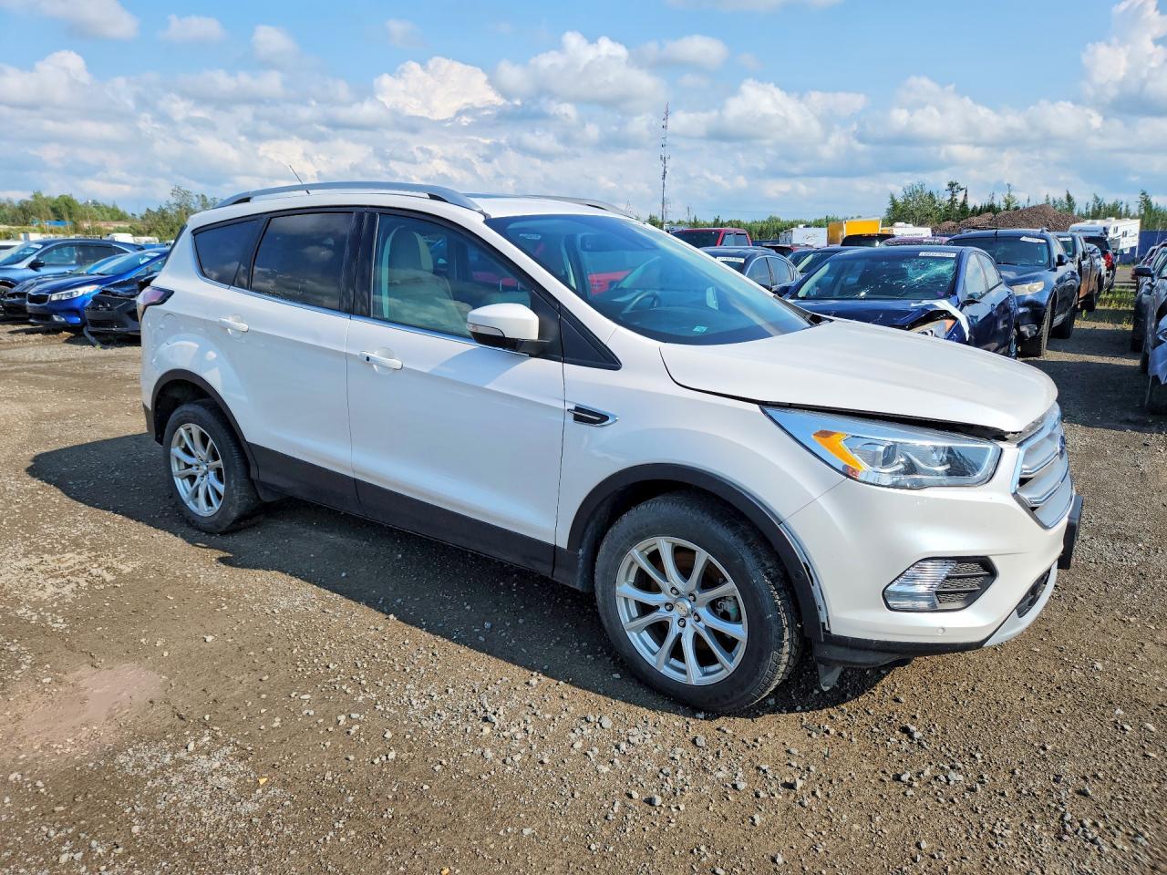 2017 Ford Escape Titanium - Image 4