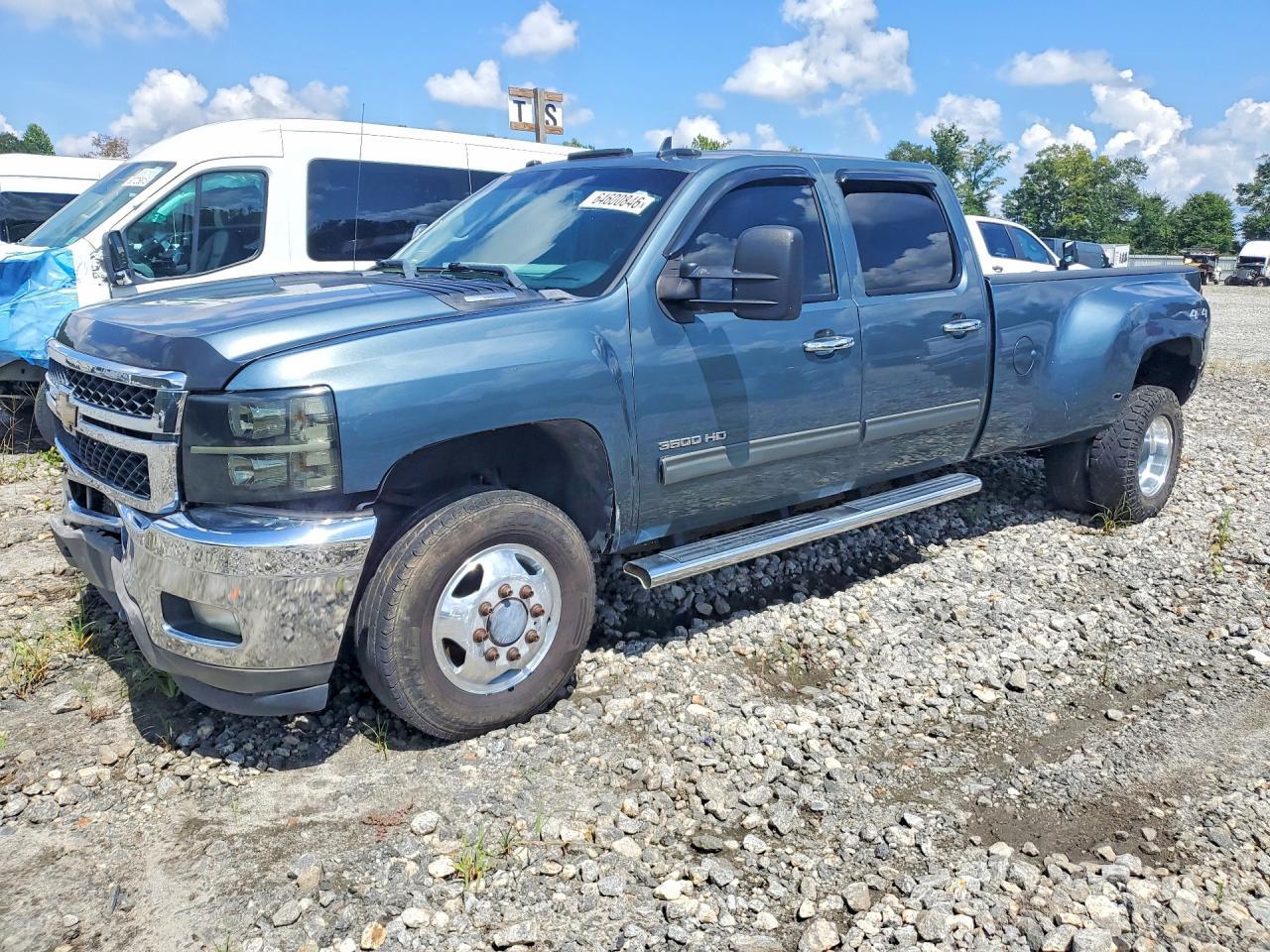 2011 Chevrolet Silverado K3500 Ltz