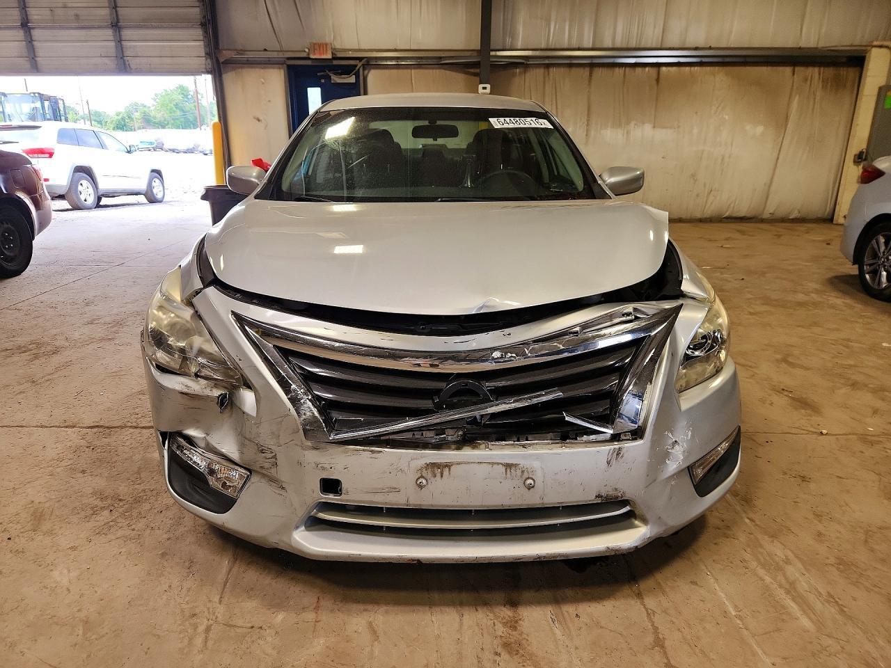 2015 Nissan Altima 2.5 S - Image 5